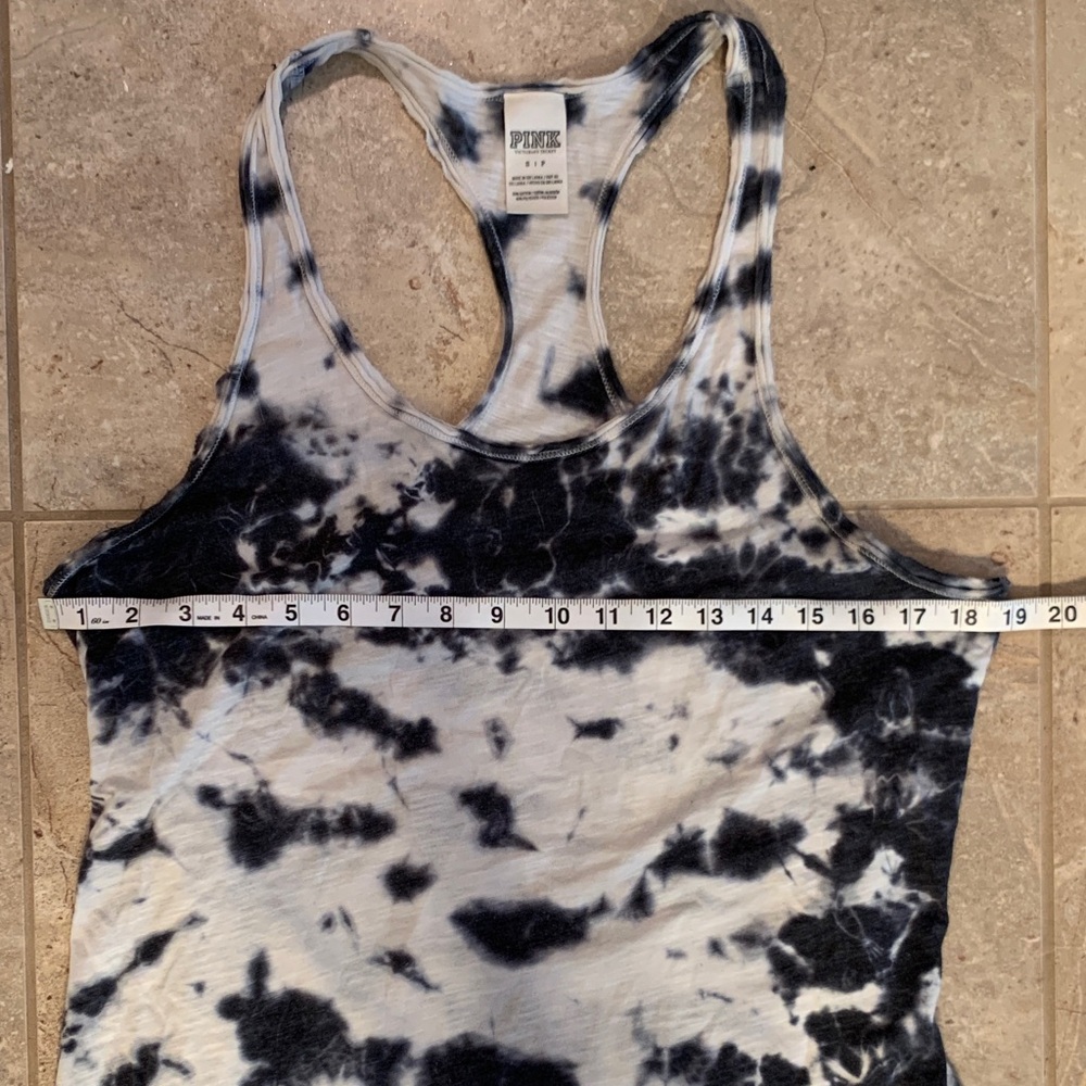 PINK Victoria’s Secret Women’s Black White Tie-Dye Tank Top Oversized Fit Small - Picture 6 of 7